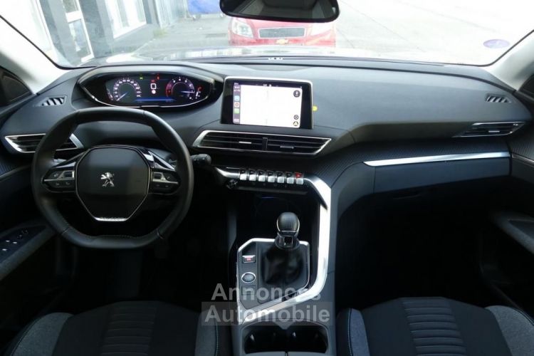 Peugeot 3008 1.2 130 STYLE COURROIE NOUVELLE-GENERATION PREMIERE MAIN - <small></small> 20.990 € <small>TTC</small> - #14