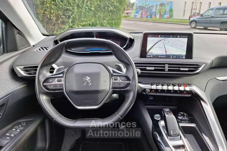 Peugeot 3008 1.2 ALLURE EAT8 2EME MAIN - <small></small> 12.990 € <small>TTC</small> - #17