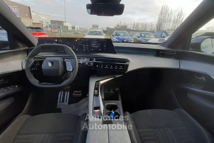 Peugeot 3008 1.2 HYBRID 136CH GT E-DCS6 - <small></small> 33.980 € <small>TTC</small> - #17