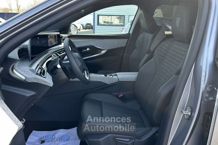 Peugeot 3008 1.2 HYBRID 136CH GT E-DCS6 - <small></small> 36.990 € <small>TTC</small> - #11