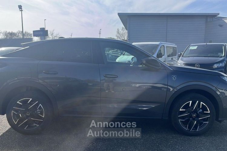 Peugeot 3008 1.2 HYBRID 136CH GT E-DCS6 - <small></small> 36.990 € <small>TTC</small> - #8