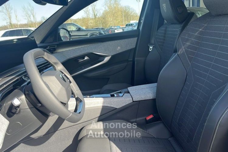 Peugeot 3008 1.2 HYBRID 136CH GT E-DCS6 - <small></small> 36.990 € <small>TTC</small> - #11