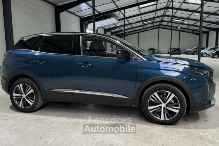 Peugeot 3008 1.2 HYBRID 136CV E-DCS6 ALLURE PACK + HAYON MAINS LIBRES + PACK DRIVE ASSIST PLUS BLEU CELEBES / TOIT NOIR - <small></small> 29.340 € <small>TTC</small> - #1