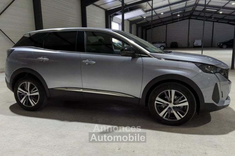 Peugeot 3008 1.2 HYBRID 136CV E-DCS6 ALLURE PACK + PARK ASSIST + CAMERA 360 GRIS ARTENSE - <small></small> 29.340 € <small>TTC</small> - #1