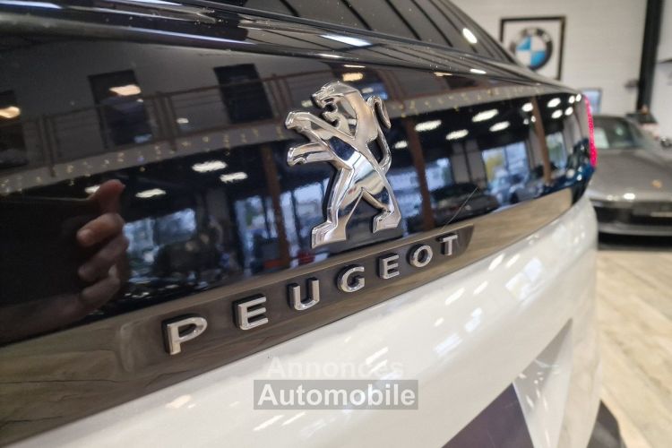 Peugeot 3008 1.2 PURETECH 130 ALLURE / TOIT PANORAMIQUE / RAPPEL COURROIE OK - <small></small> 16.990 € <small>TTC</small> - #25