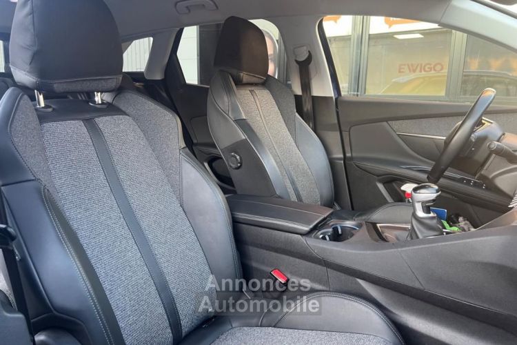 Peugeot 3008 1.2 puretech 130CH ALLURE APPLE CARPLAY + CAMERA DE RECUL COURROIE NEUVE - <small></small> 13.980 € <small>TTC</small> - #12