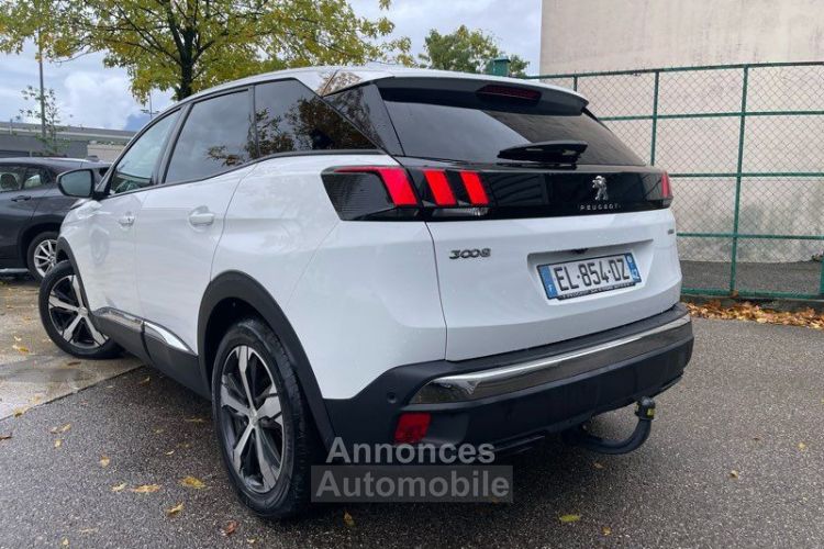 Peugeot 3008 1.2 PureTech 130ch Allure Grip Control Attelage - <small></small> 15.990 € <small>TTC</small> - #3