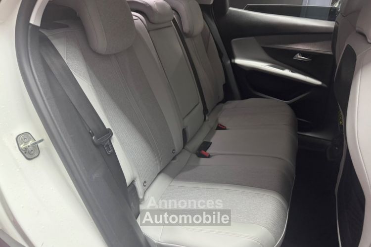 Peugeot 3008 1.2 Puretech 130ch SS BVM6 Allure - <small></small> 11.490 € <small>TTC</small> - #33