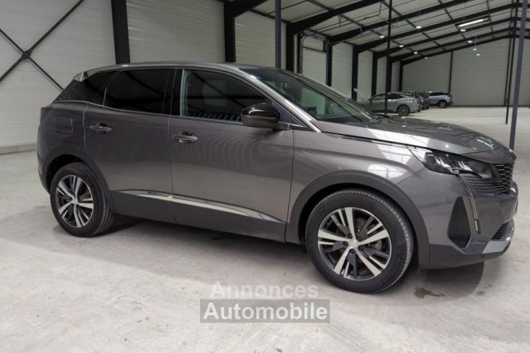 Peugeot 3008 1.2 PURETECH 130CV BVM6 ALLURE PACK + SIEGES CHAUFFANTS + REGULATEUR ADAPTATIF GRIS PLATINIUM - <small></small> 23.640 € <small>TTC</small> - #1