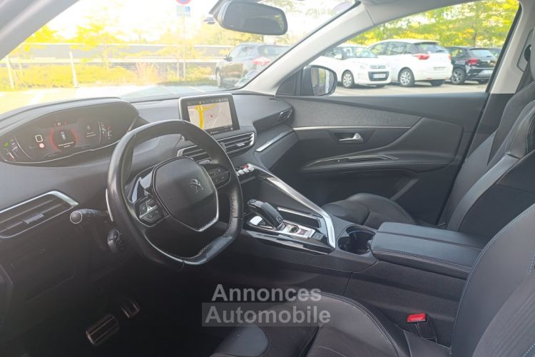 Peugeot 3008 1.2 THP 130 cv Boîte auto CROSSWAY - <small></small> 16.490 € <small>TTC</small> - #19