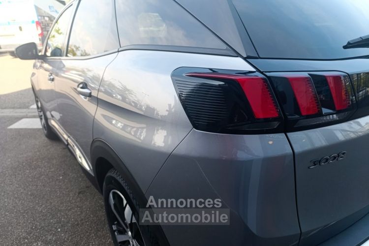 Peugeot 3008 1.2 THP 130 cv Boîte auto CROSSWAY - <small></small> 16.490 € <small>TTC</small> - #24