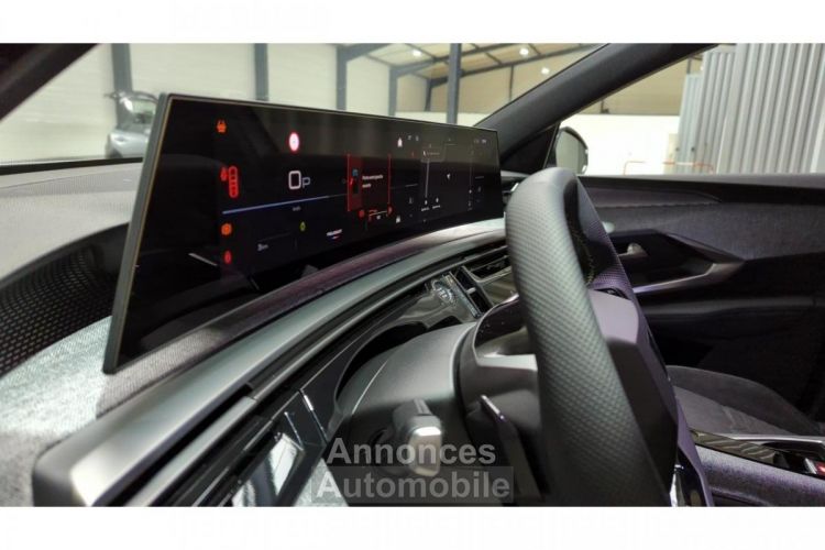 Peugeot 3008 1.2i -136 - BV e-DCS6  III 2024 GT - <small></small> 36.990 € <small></small> - #18