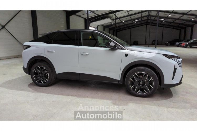 Peugeot 3008 1.2i -136 - BV e-DCS6 III 2024 GT - <small></small> 34.989 € <small></small> - #1