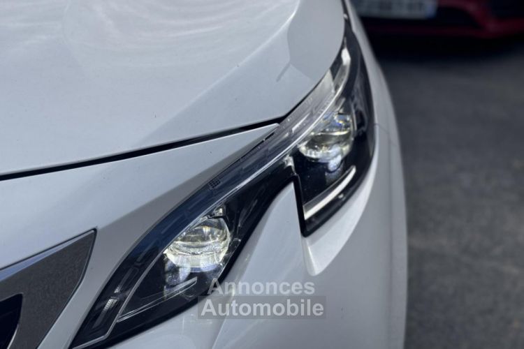 Peugeot 3008 1.2i 130 E6C GT Line - <small></small> 15.990 € <small>TTC</small> - #3