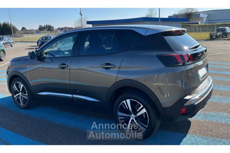 Peugeot 3008 1.2i PureTech 12V S&S - 130 Allure - <small></small> 11.890 € <small>TTC</small> - #6