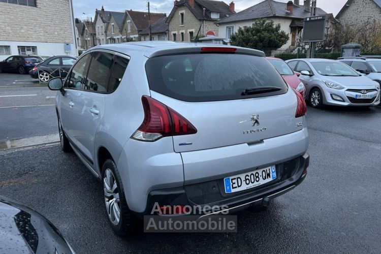 Peugeot 3008 1.2i PureTech S&S - 130 Allure Gps + Clim + Attelage - <small></small> 12.990 € <small>TTC</small> - #3