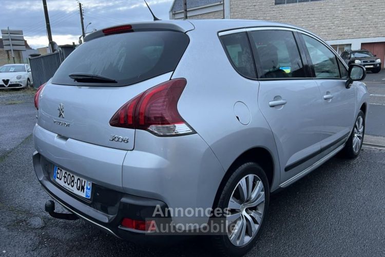 Peugeot 3008 1.2i PureTech S&S - 130 Allure Gps + Clim + Attelage - <small></small> 12.990 € <small>TTC</small> - #23