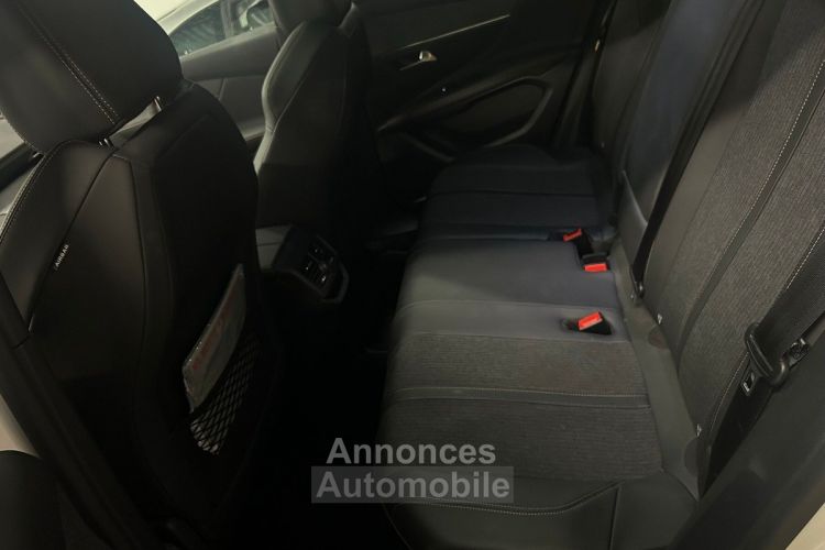 Peugeot 3008 1.2l 130 ch GT LINE Toit Ouvrant 02/19 - <small></small> 15.990 € <small>TTC</small> - #9