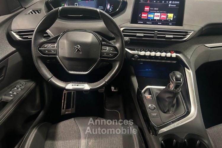 Peugeot 3008 1.2l 130 ch GT LINE Toit Ouvrant 02/19 - <small></small> 15.990 € <small>TTC</small> - #11