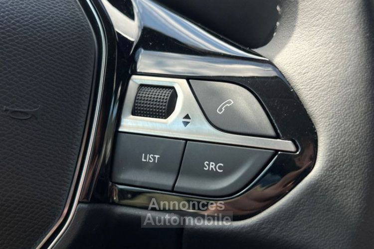 Peugeot 3008 130 CH 14.000 KMS 1ERE MAIN CAMERA CARPLAY - <small></small> 16.990 € <small></small> - #15