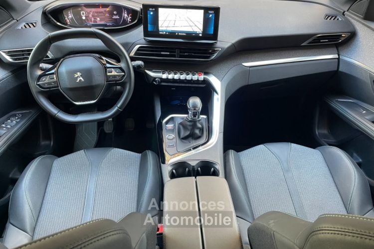 Peugeot 3008 130 CV Allure Pack BMV6 - <small></small> 22.990 € <small>TTC</small> - #18