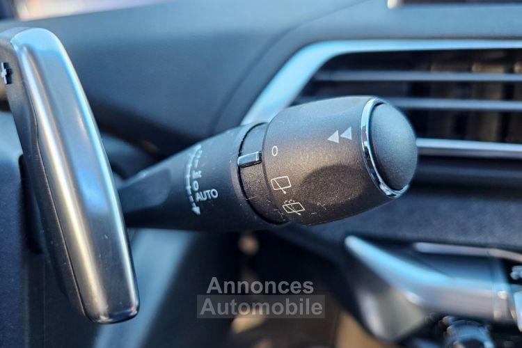 Peugeot 3008 130ch SS EAT8 Allure - TOIT OUVRANT DISTRIBUTION CHANGEE PAR GARANTIE 12MOIS - <small></small> 17.990 € <small>TTC</small> - #26