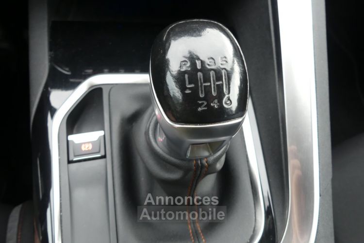 Peugeot 3008 130CV ACTIVE BUSINESS - <small></small> 10.990 € <small>TTC</small> - #19