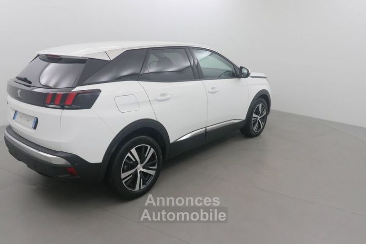 Peugeot 3008 1.5 BlueHDi 130 Allure EAT8 - <small></small> 22.990 € <small>TTC</small> - #4