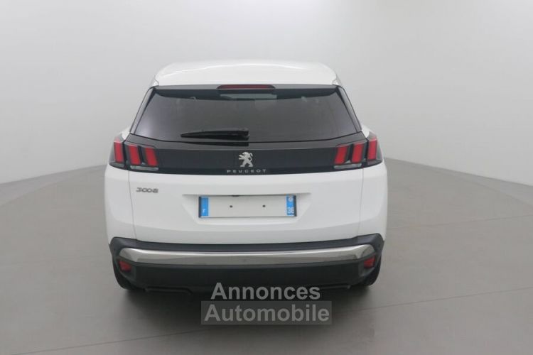 Peugeot 3008 1.5 BlueHDi 130 Allure EAT8 - <small></small> 22.990 € <small>TTC</small> - #26