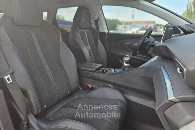 Peugeot 3008 1.5 BlueHDi - 130 - Crossway - <small></small> 19.990 € <small>TTC</small> - #32