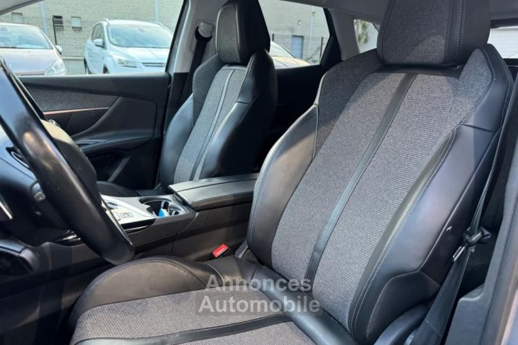 Peugeot 3008 1.5 BLUEHDI 130CH ALLURE APPLE CARPLAY MOTEUR NEUF - <small></small> 18.480 € <small>TTC</small> - #11