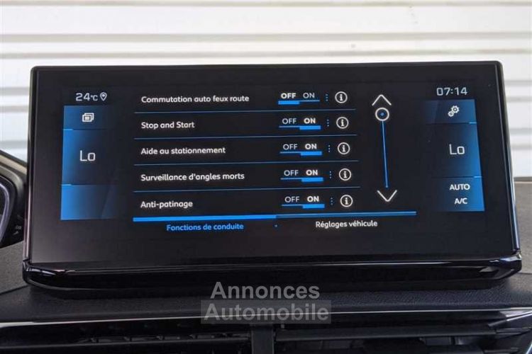 Peugeot 3008 1.5 BlueHDi 130ch S&S EAT8 Allure Pack - <small></small> 20.990 € <small>TTC</small> - #15