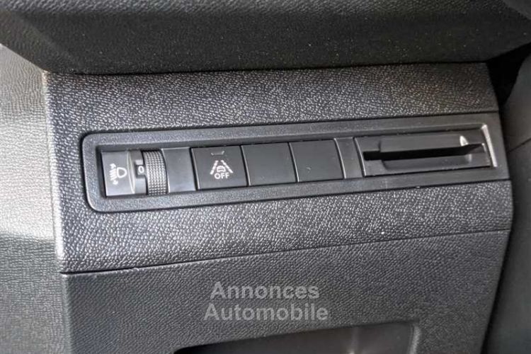 Peugeot 3008 1.5 BlueHDi 130ch S&S EAT8 Allure Pack - <small></small> 19.490 € <small>TTC</small> - #10