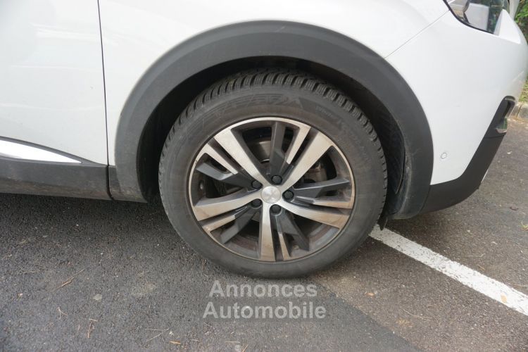 Peugeot 3008 1.5 BlueHDi EAT8 130 ch - ALLURE BUSINESS - <small></small> 19.790 € <small>TTC</small> - #23