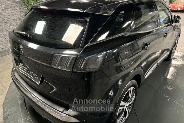 Peugeot 3008 1.5 BlueHDi S&S - 130 - BV EAT8  Roadtrip - <small></small> 26.490 € <small></small> - #32