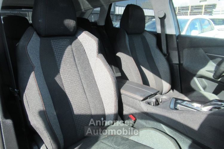 Peugeot 3008 1.6 BLUE HDI 120ch SetS EAT6 Active TVA RECUPERABLE - <small></small> 13.990 € <small>TTC</small> - #9