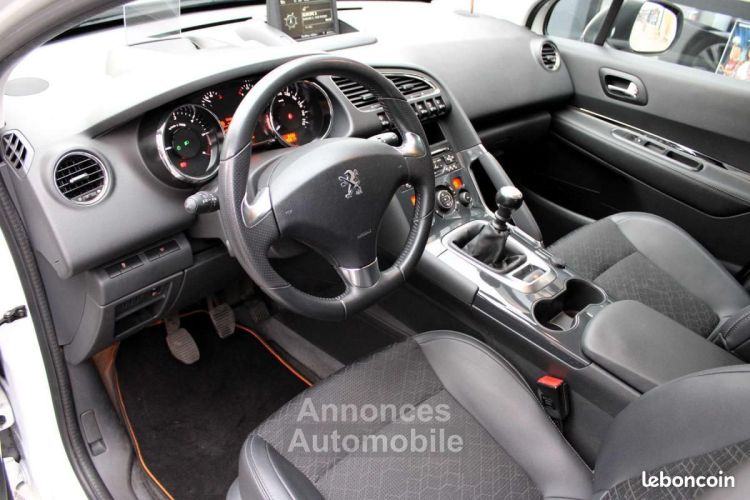 Peugeot 3008 1.6 BLUEHDI 120 ch ALLURE ATTELAGE - <small></small> 7.890 € <small>TTC</small> - #14