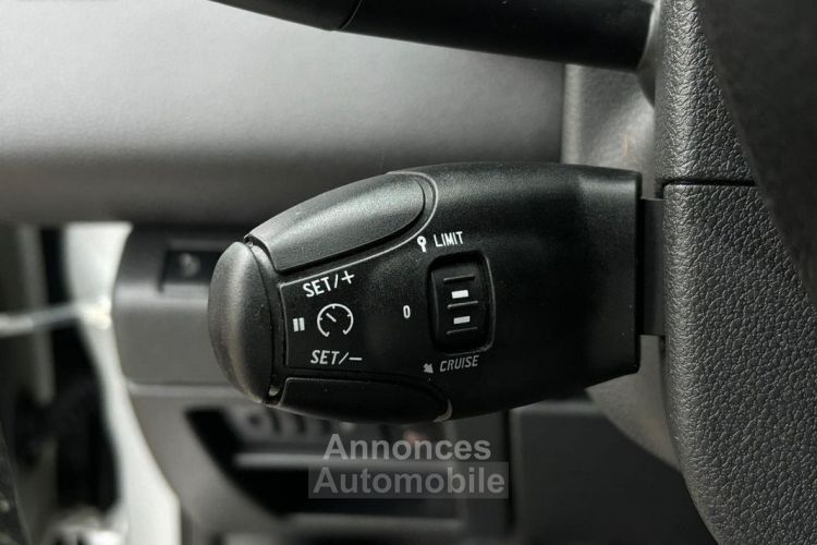 Peugeot 3008 1.6 BLUEHDI 120CH ACTIVE S&S - <small></small> 9.990 € <small>TTC</small> - #12