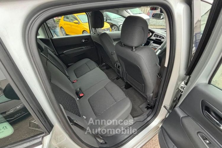 Peugeot 3008 1.6 BLUEHDI 120CH ACTIVE S&S - <small></small> 9.990 € <small>TTC</small> - #16