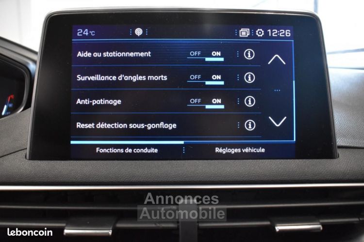 Peugeot 3008 1.6 BLUEHDI 120ch ALLURE EAT6 ENTRETIEN COMPLET CONSTRUCTEUR SUIVI GARANTIE 6 A 60... - <small></small> 16.990 € <small>TTC</small> - #16