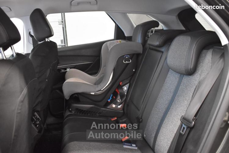 Peugeot 3008 1.6 BLUEHDI 120ch ALLURE EAT6 ENTRETIEN COMPLET CONSTRUCTEUR SUIVI GARANTIE 6 A 60... - <small></small> 16.990 € <small>TTC</small> - #17