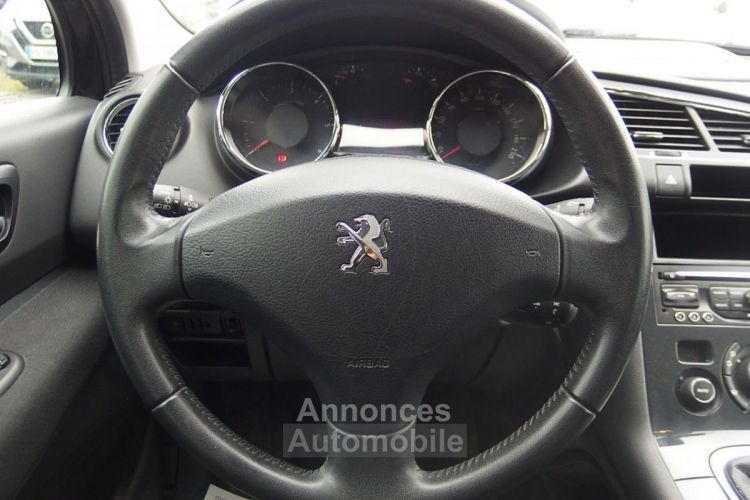 Peugeot 3008 1.6 BLUEHDI 120CH ALLURE S&S - <small></small> 8.990 € <small>TTC</small> - #15