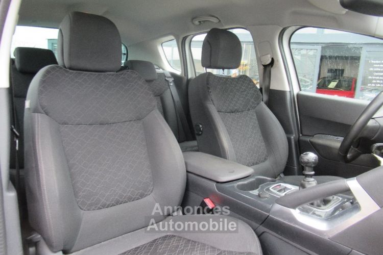 Peugeot 3008 1.6 BlueHDi 120ch SetS BVM6 Active - <small></small> 8.990 € <small>TTC</small> - #10