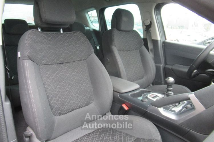 Peugeot 3008 1.6 BlueHDi 120ch SetS BVM6 Style - <small></small> 8.990 € <small>TTC</small> - #9