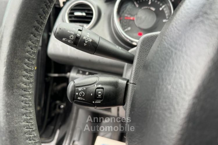 Peugeot 3008 1.6 BlueHDi S&S - 120 Style clim + Radar AR - <small></small> 10.490 € <small>TTC</small> - #32