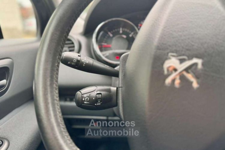 Peugeot 3008 1.6 BlueHDi Style NAVI CRUISE JA PDC BLUETOOTH - <small></small> 10.490 € <small>TTC</small> - #20