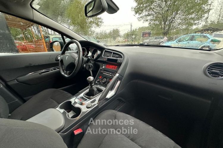 Peugeot 3008 1.6 HDi 110CH Active - <small></small> 5.490 € <small>TTC</small> - #3