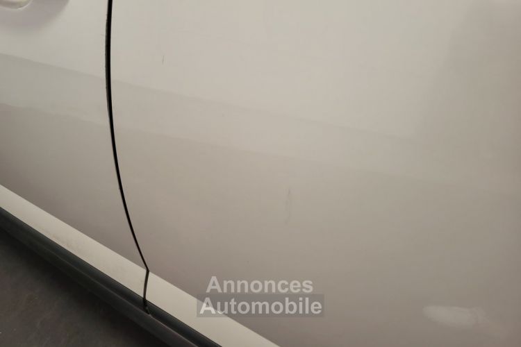 Peugeot 3008 1.6 HDI 115 + GPS - <small></small> 9.240 € <small>TTC</small> - #36