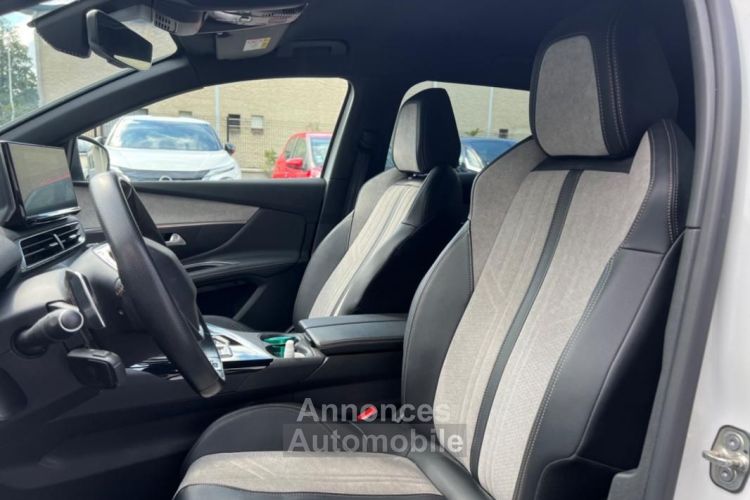 Peugeot 3008 1.6 HYBRID 225CH GT PACK + BLACK APPLE CARPLAY - <small></small> 27.325 € <small>TTC</small> - #11