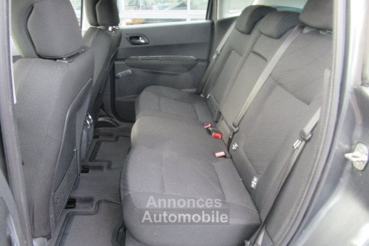 Peugeot 3008 1.6 VTi 16V 120ch Confort Pack - <small></small> 4.990 € <small>TTC</small> - #8